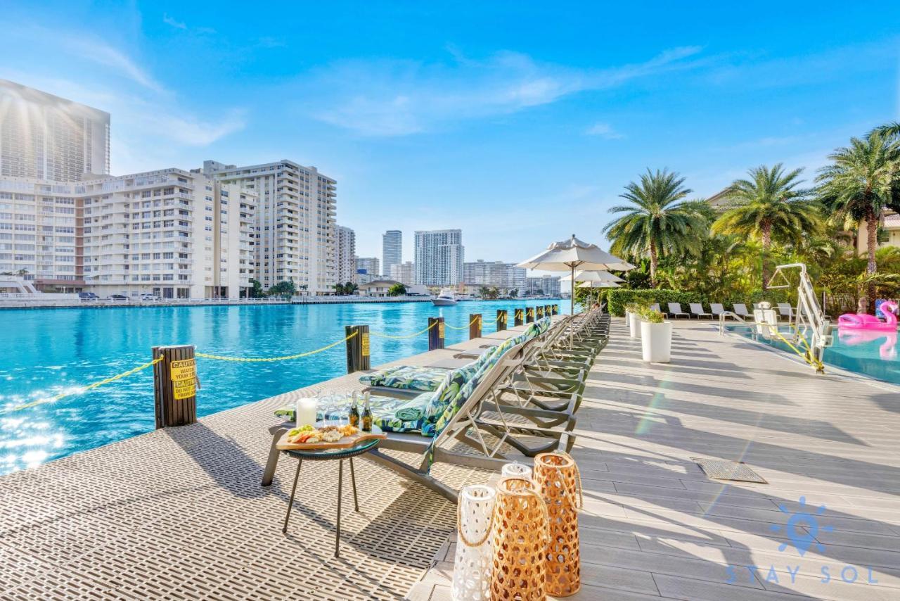 Upper Studio With Balcony,Pool And Gym, Near Beach 할렌데일비치 외부 사진